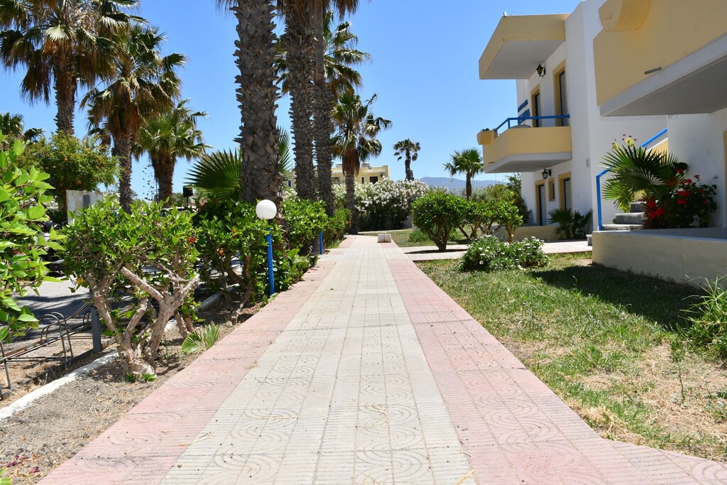 Photo of Buildings in Lambi