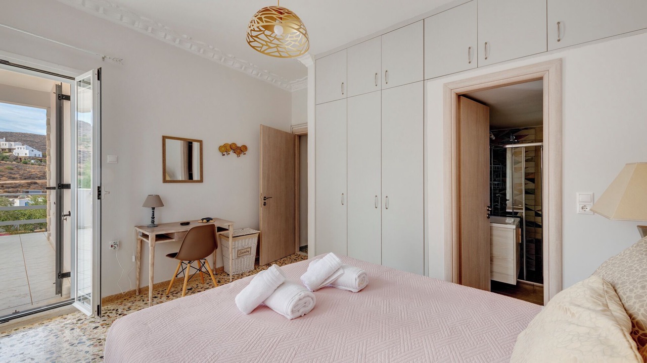 Photo of Bedroom in Posidonia