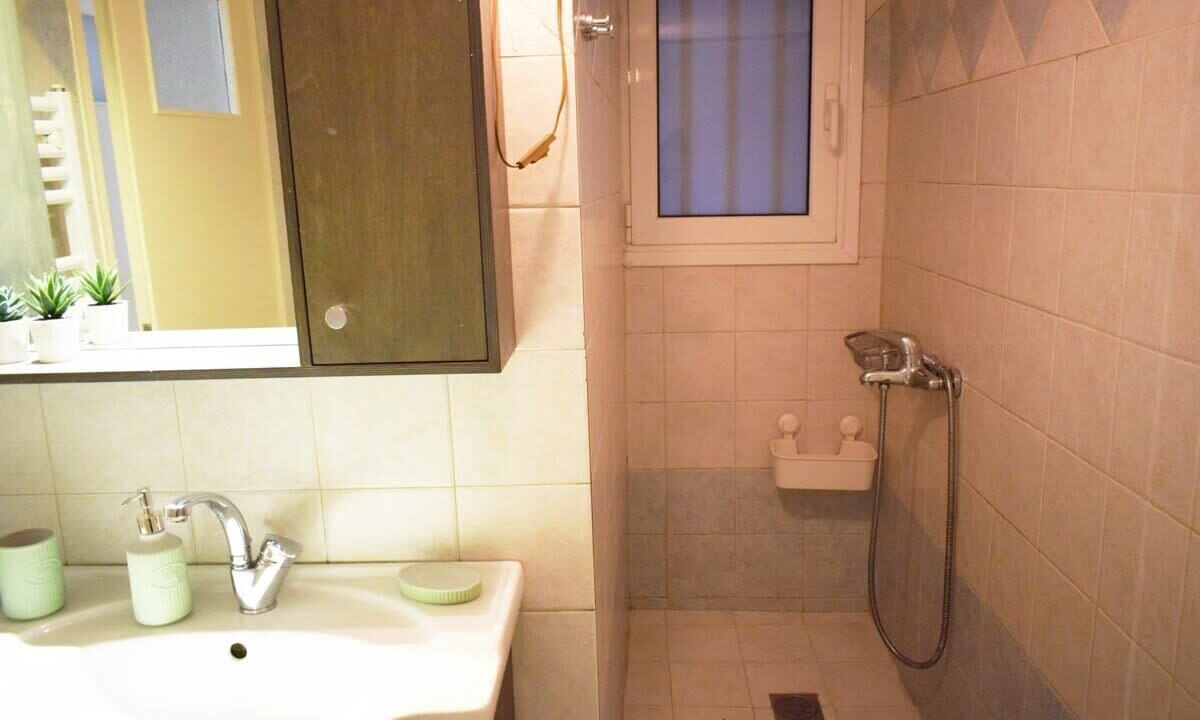 Photo of Bathroom in Thissio