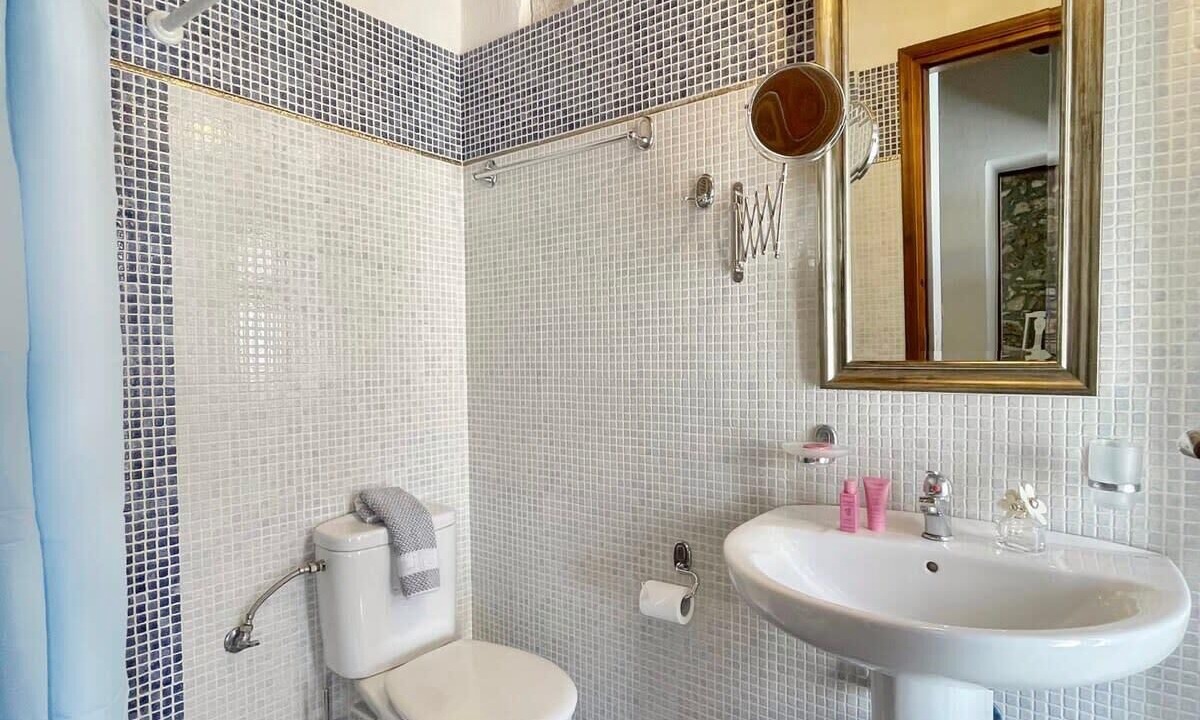 Photo of Bathroom in Old Town Rethymnon