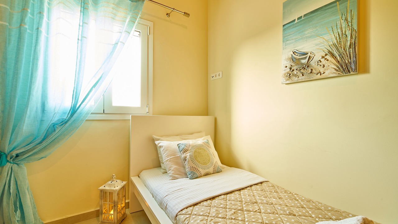 Photo of Bedroom in Paralia Kourna