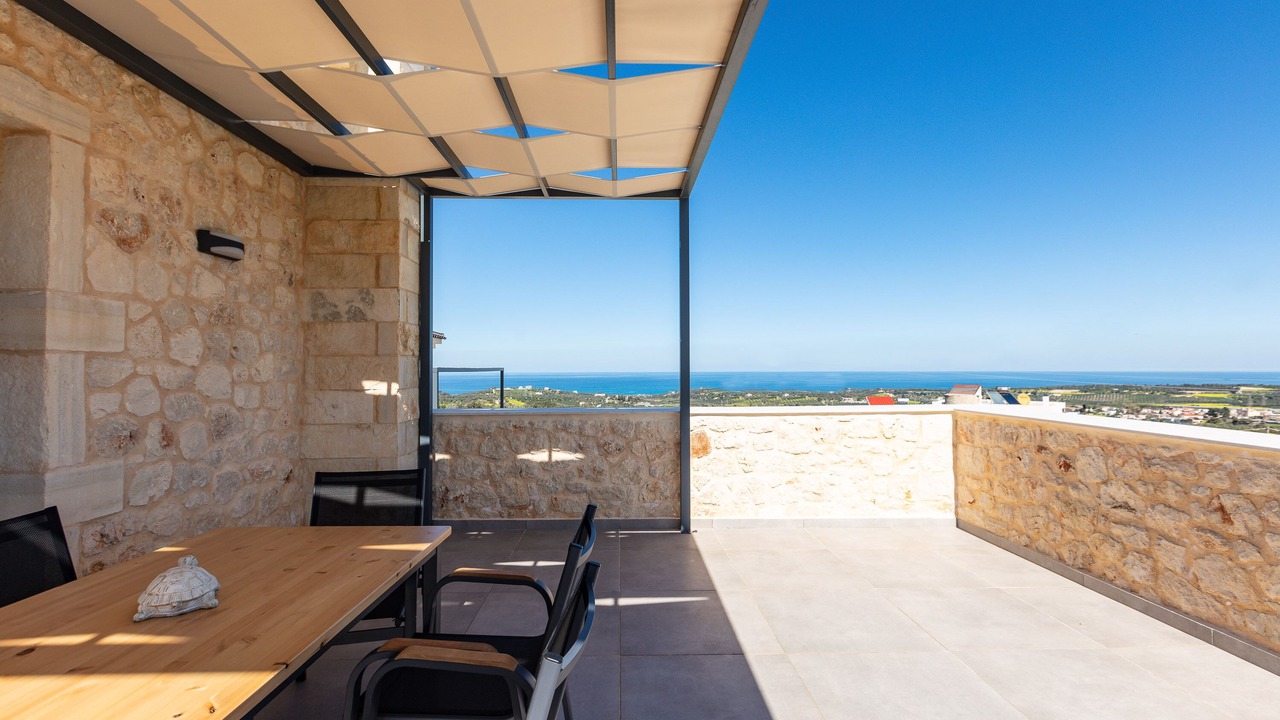 Photo of Patio Balcony in Adele