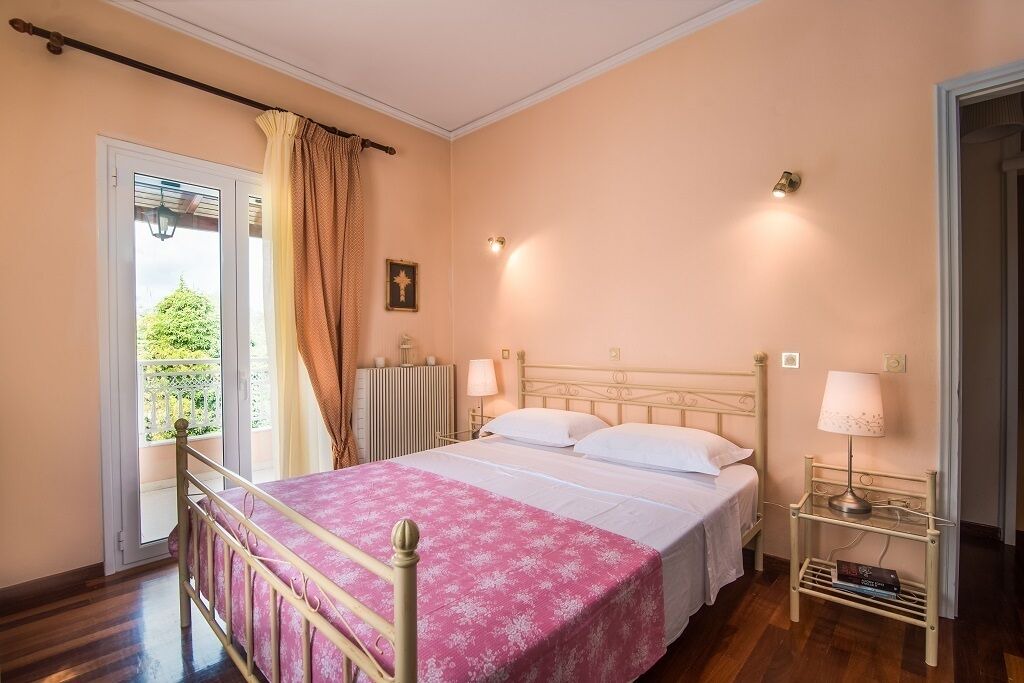 Photo of Bedroom in Pelekas