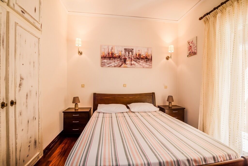 Photo of Bedroom in Pelekas