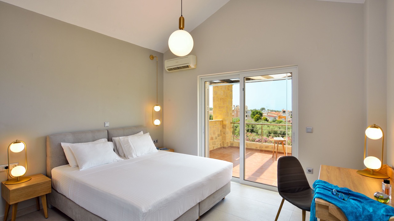 Photo of Bedroom in Makrys Tichos