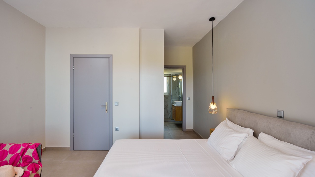 Photo of Bedroom in Makrys Tichos