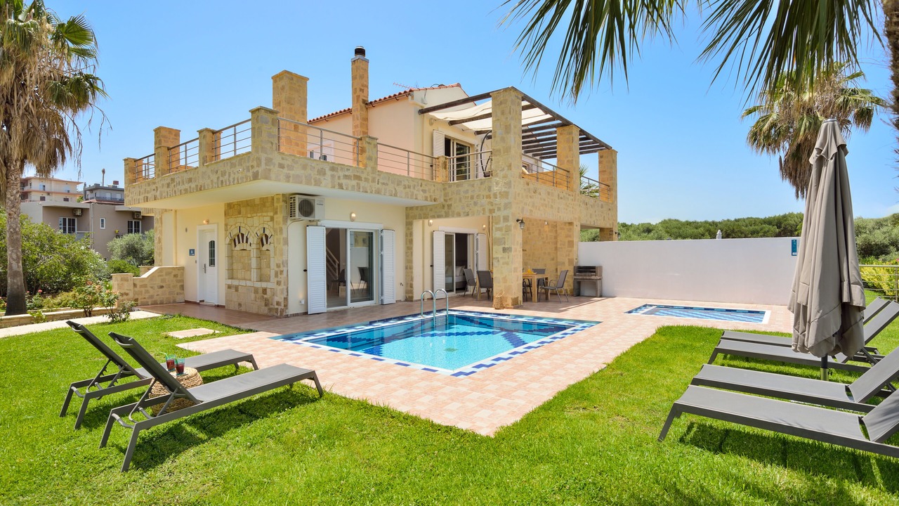 Photo of Outdoor in Makrys Tichos
