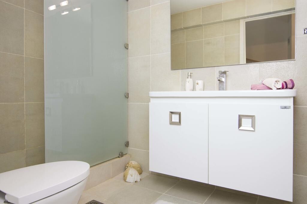 Photo of Bathroom in West Mani