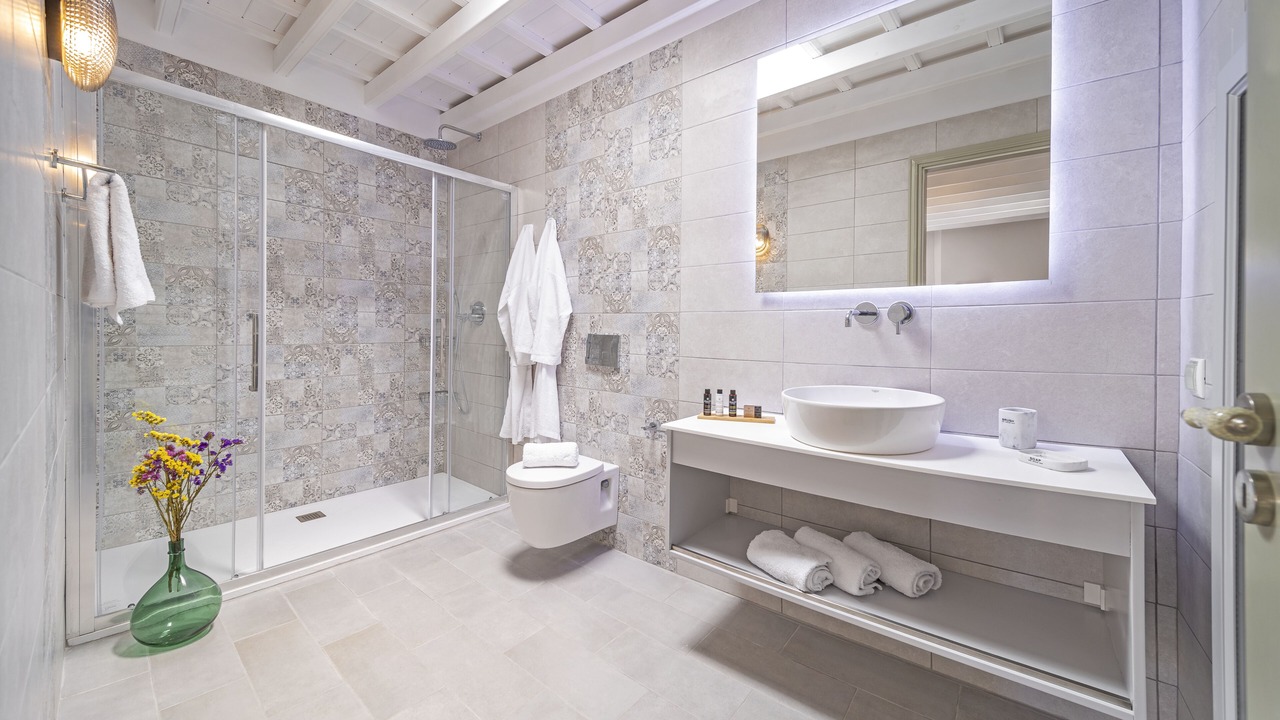 Photo of Bathroom in Rhodes