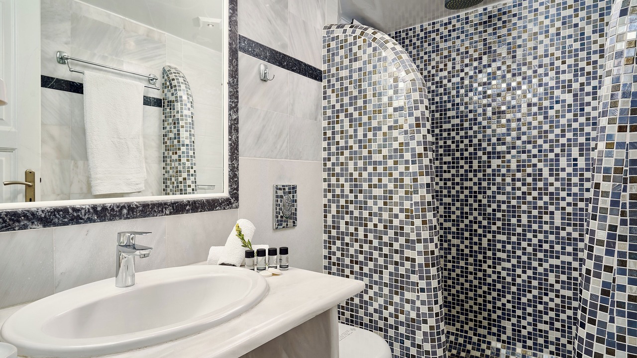 Photo of Bathroom in Imerovigli