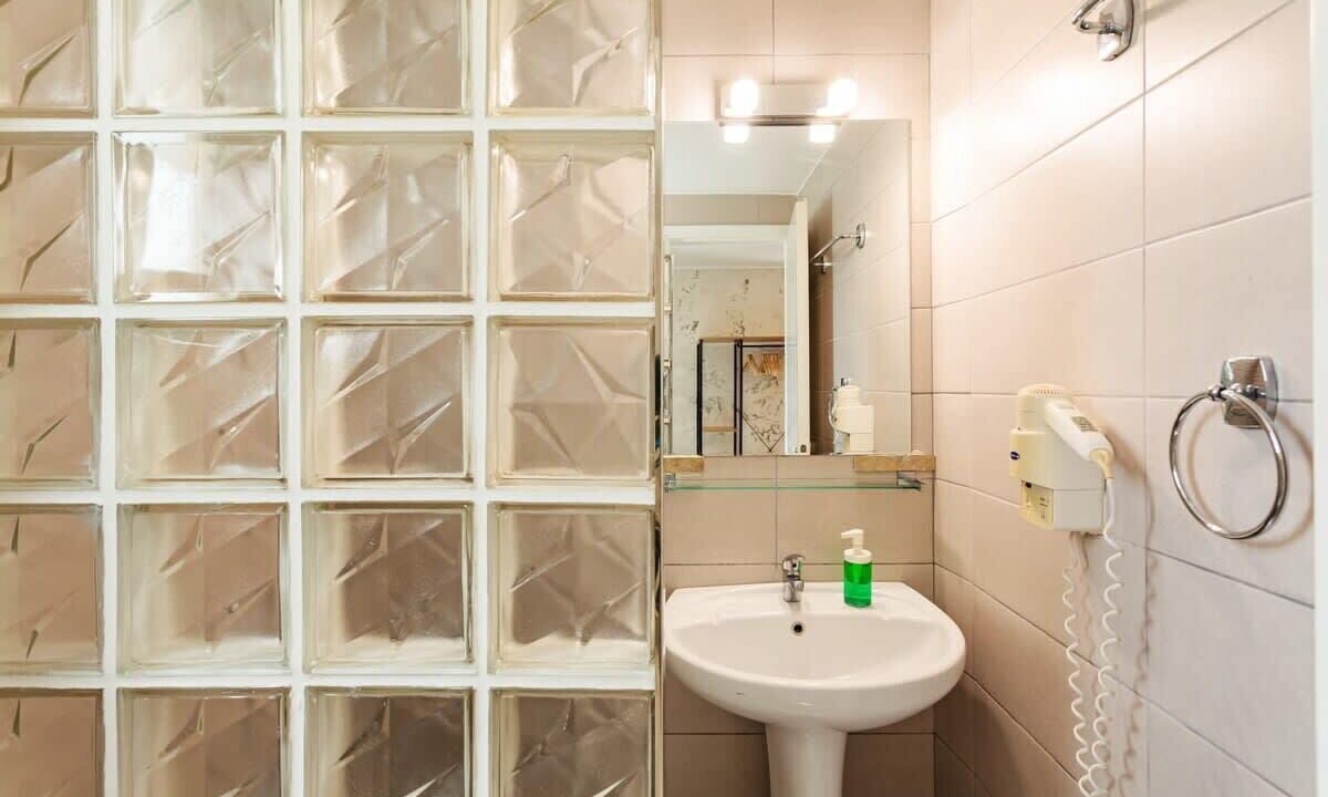 Photo of Bathroom in Paralio Astros