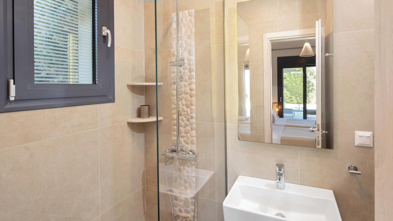 Photo of Bathroom in Acharavi