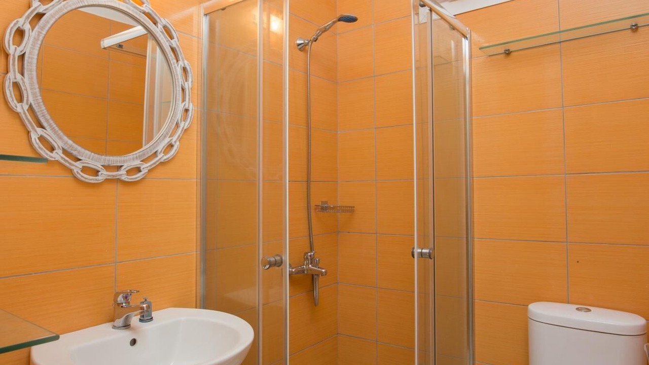 Photo of Bathroom in Perama