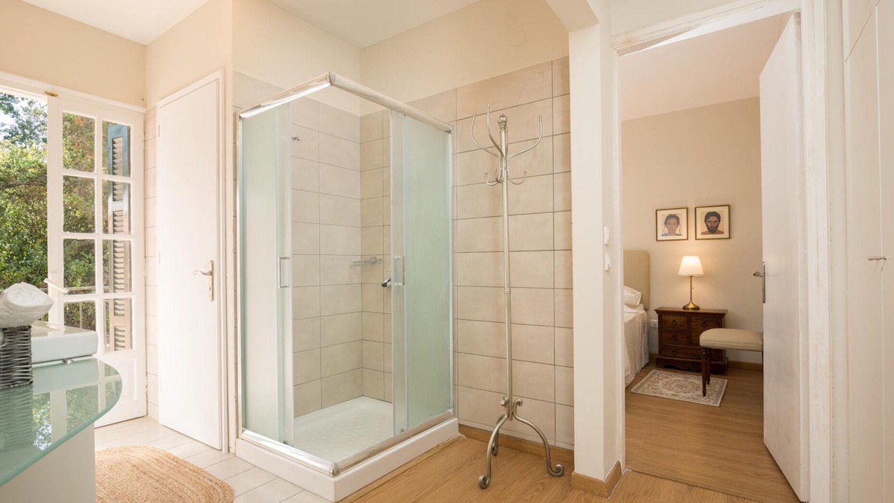 Photo of Bathroom in Perama