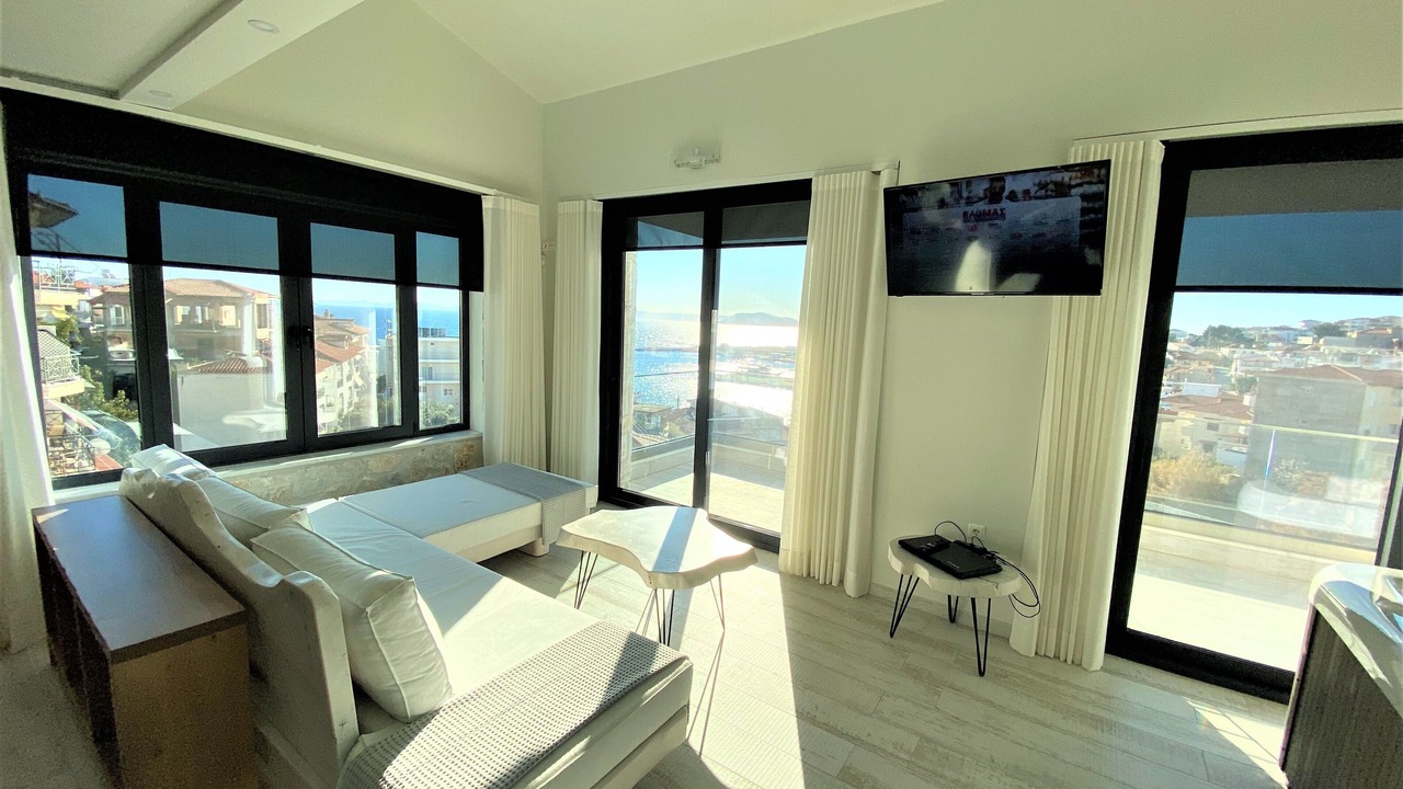 Photo of Livingroom in Neos Marmaras