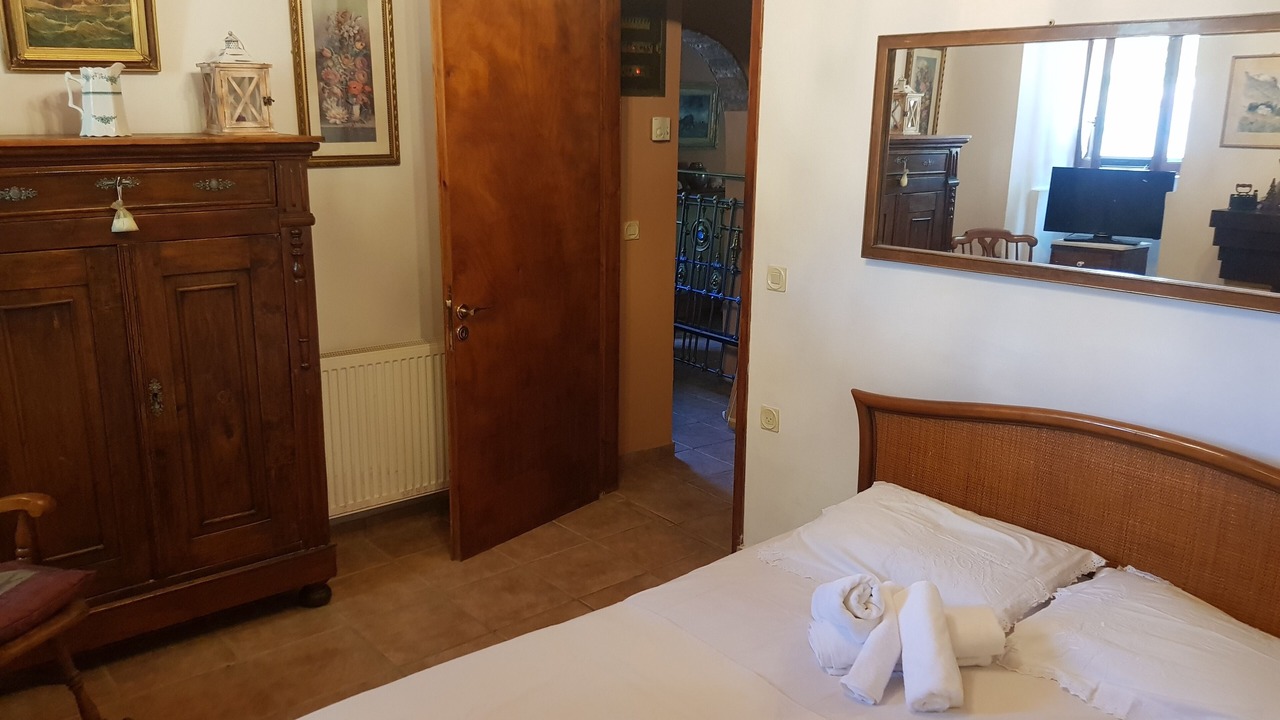 Photo of Bedroom in Kymi-Aliveri