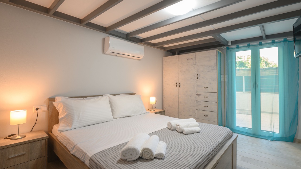 Photo of Bedroom in Kokkini Chani