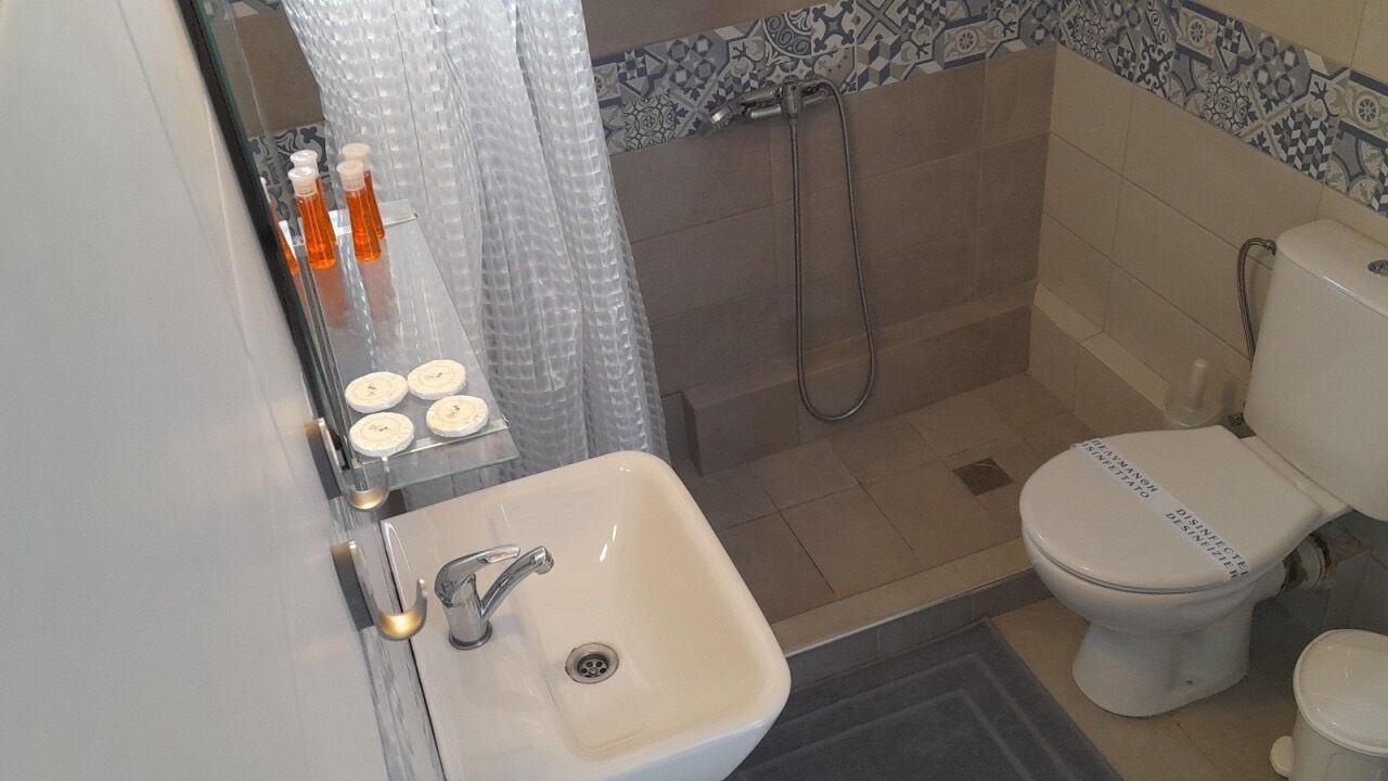 Photo of Bathroom in Karystos
