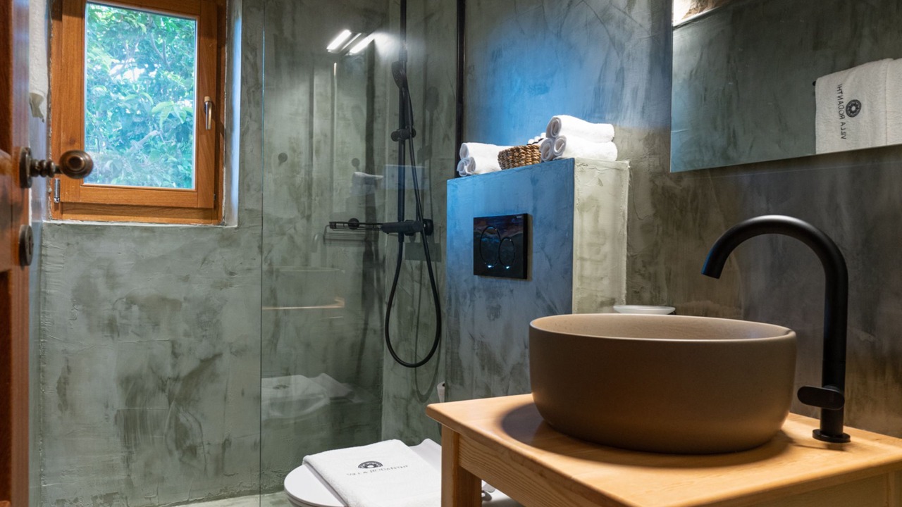 Photo of Bathroom in Filaki