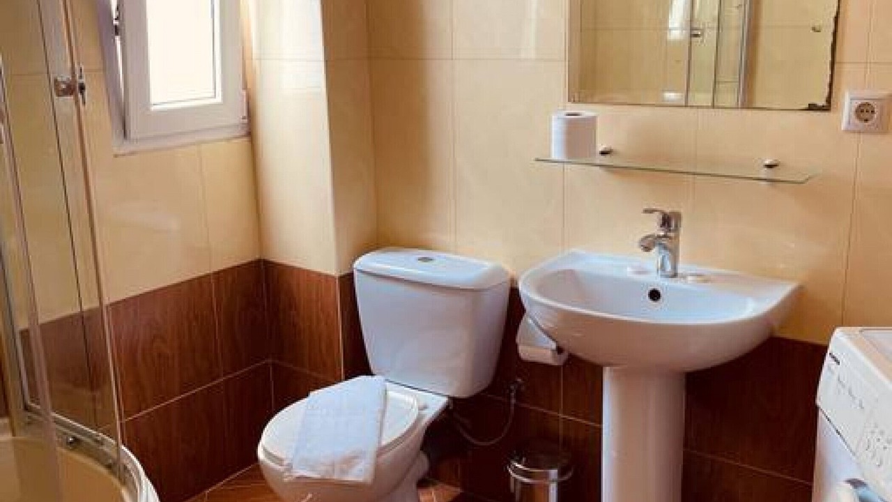 Photo of Bathroom in Platanias Town