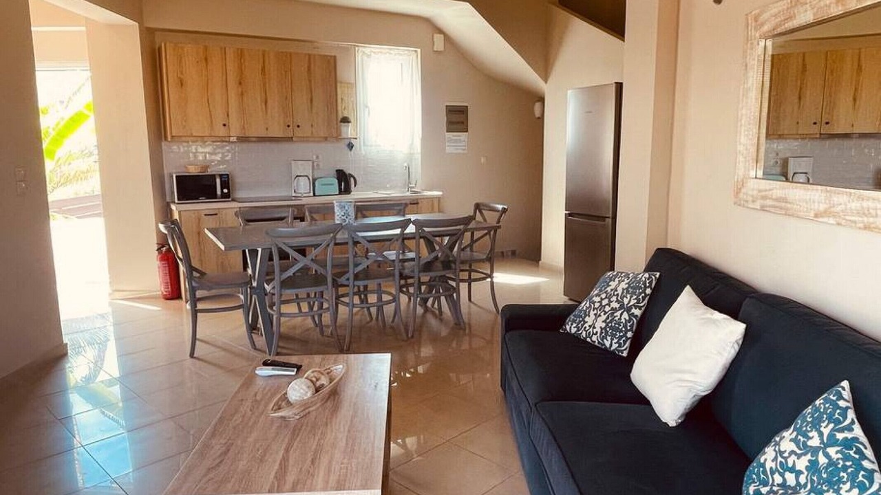 Photo of Livingroom in Platanias Town