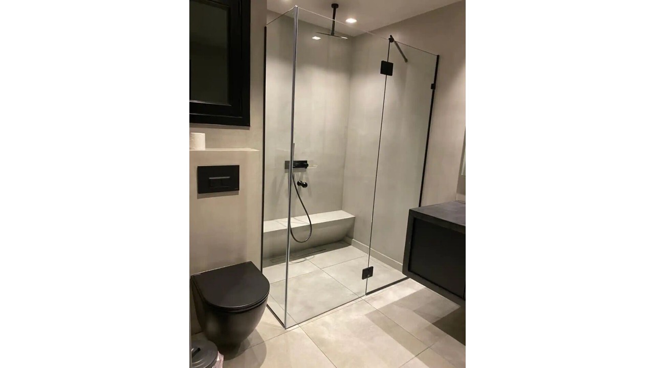Photo of Bathroom in Glyfada