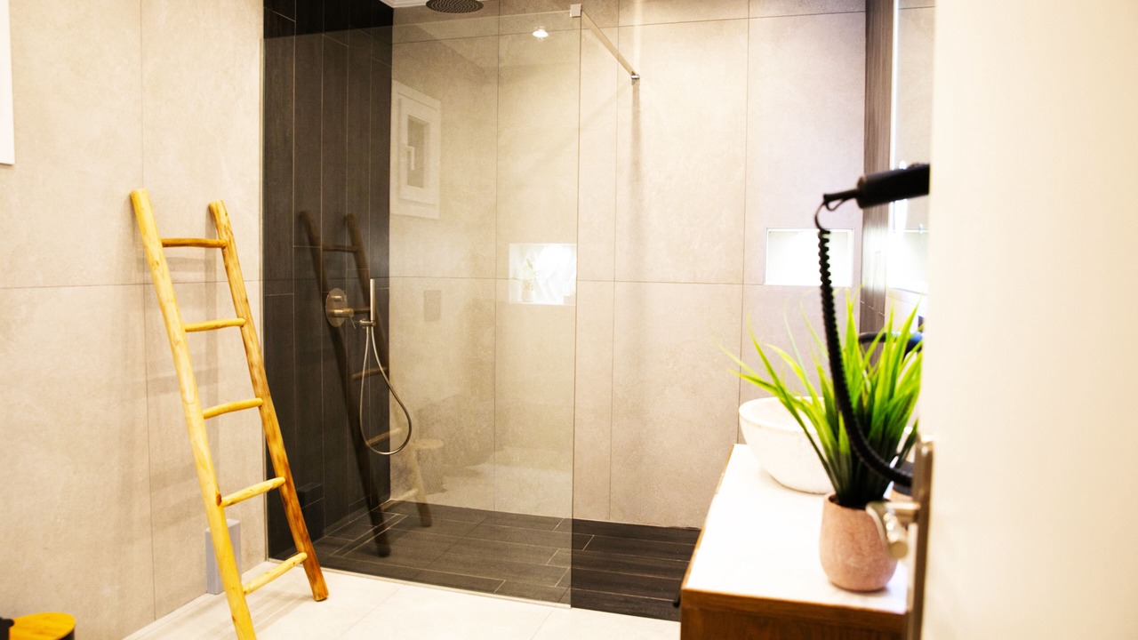 Photo of Bathroom in Agios Stefanos Avliotes
