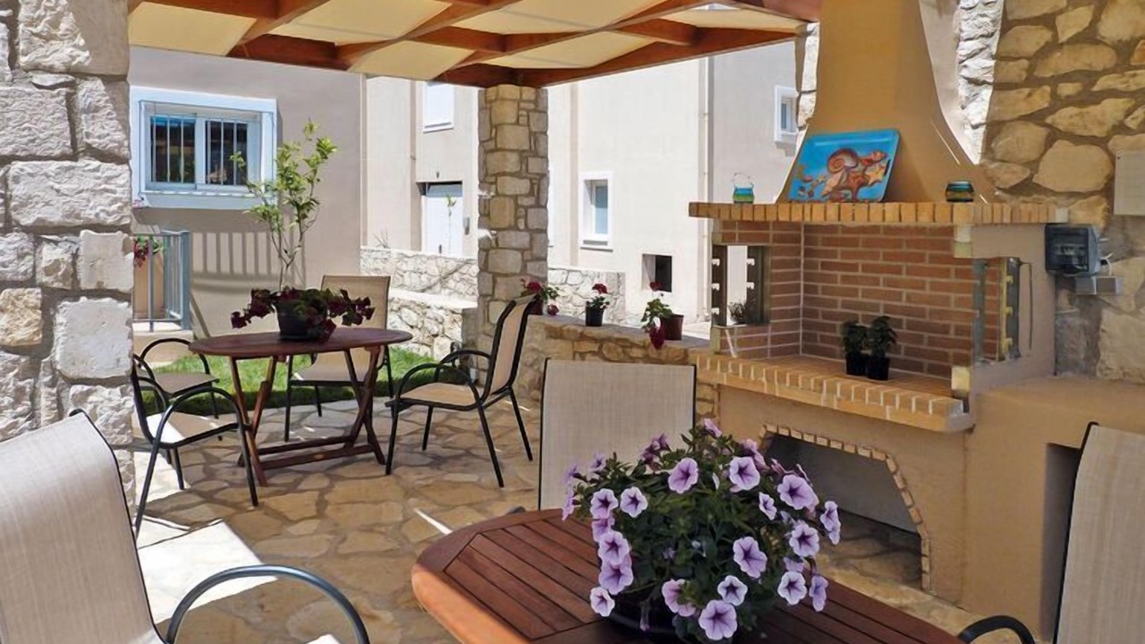 Photo of Outdoor in Nopigia