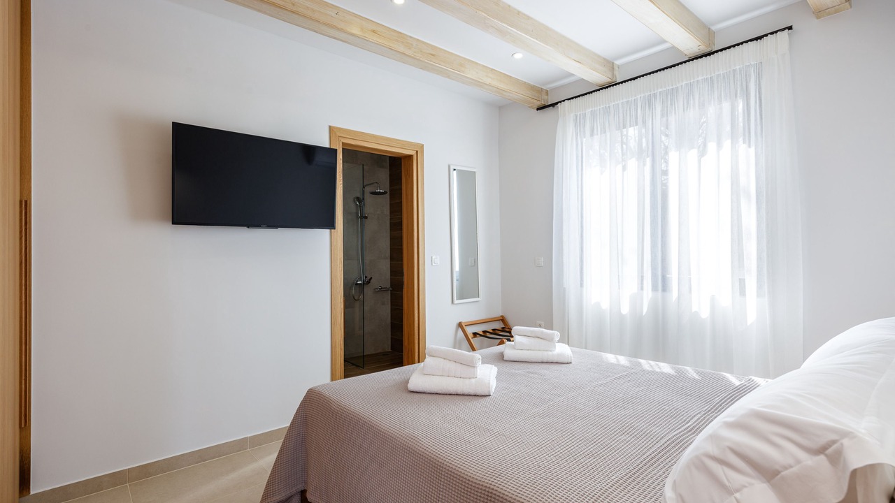Photo of Bedroom in Stavros