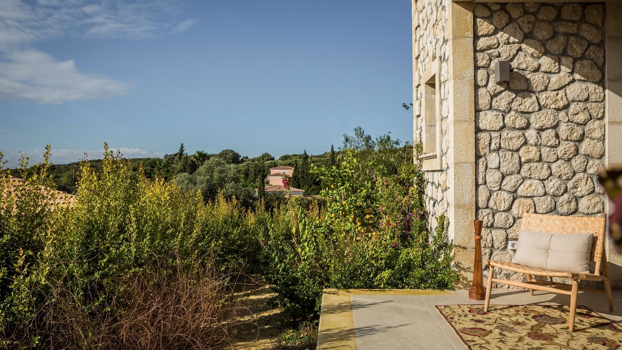 Photo of Patio Balcony in Leivathos