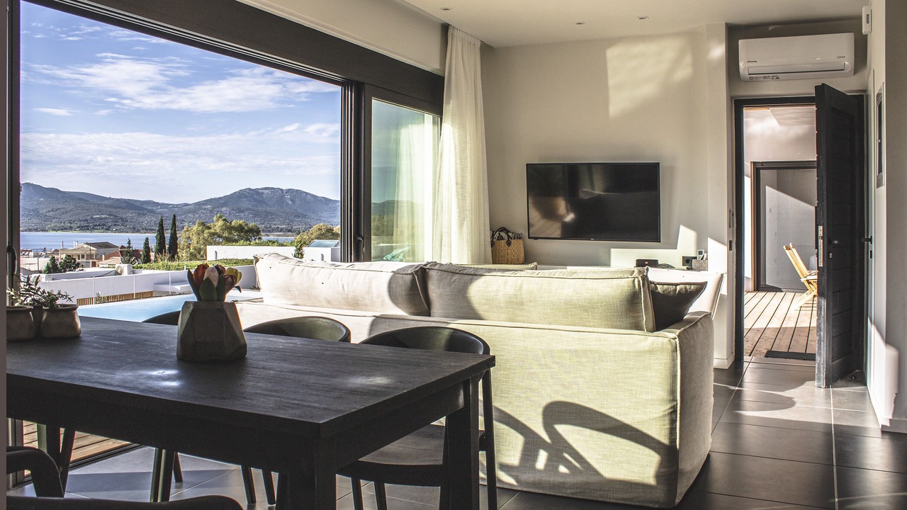 Photo of Livingroom in Paleros