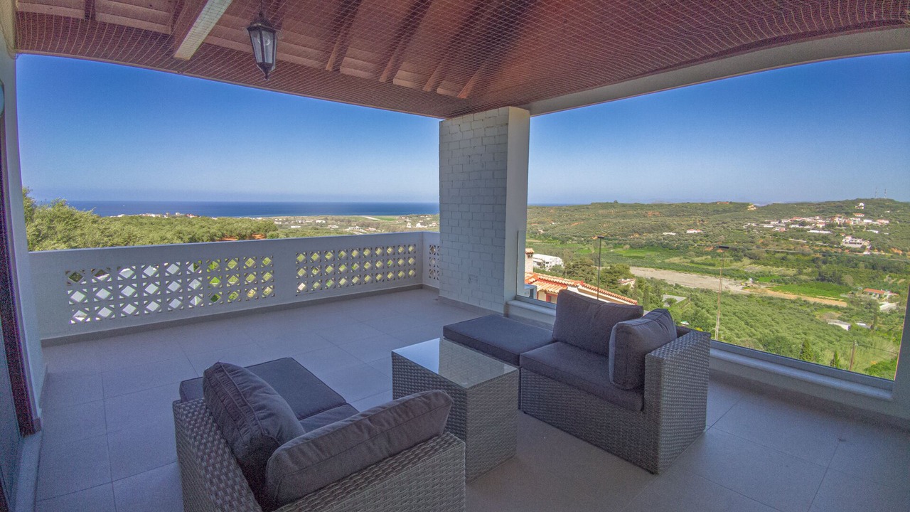 Photo of Patio Balcony in Polemarchi