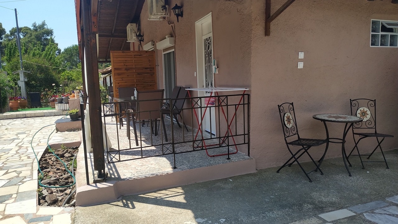 Photo of Outdoor in Metamorfosi