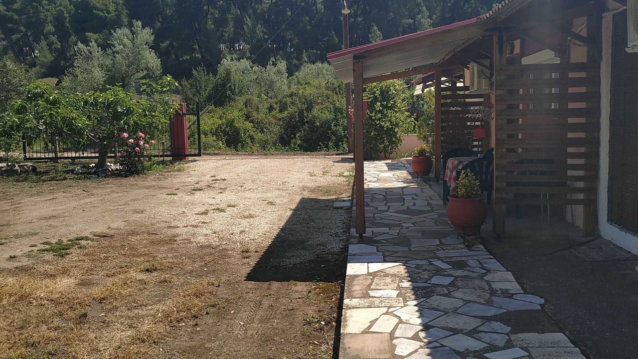 Photo of Outdoor in Metamorfosi