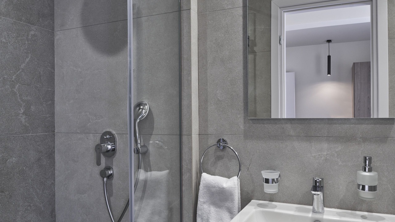 Photo of Bathroom in Neapoli