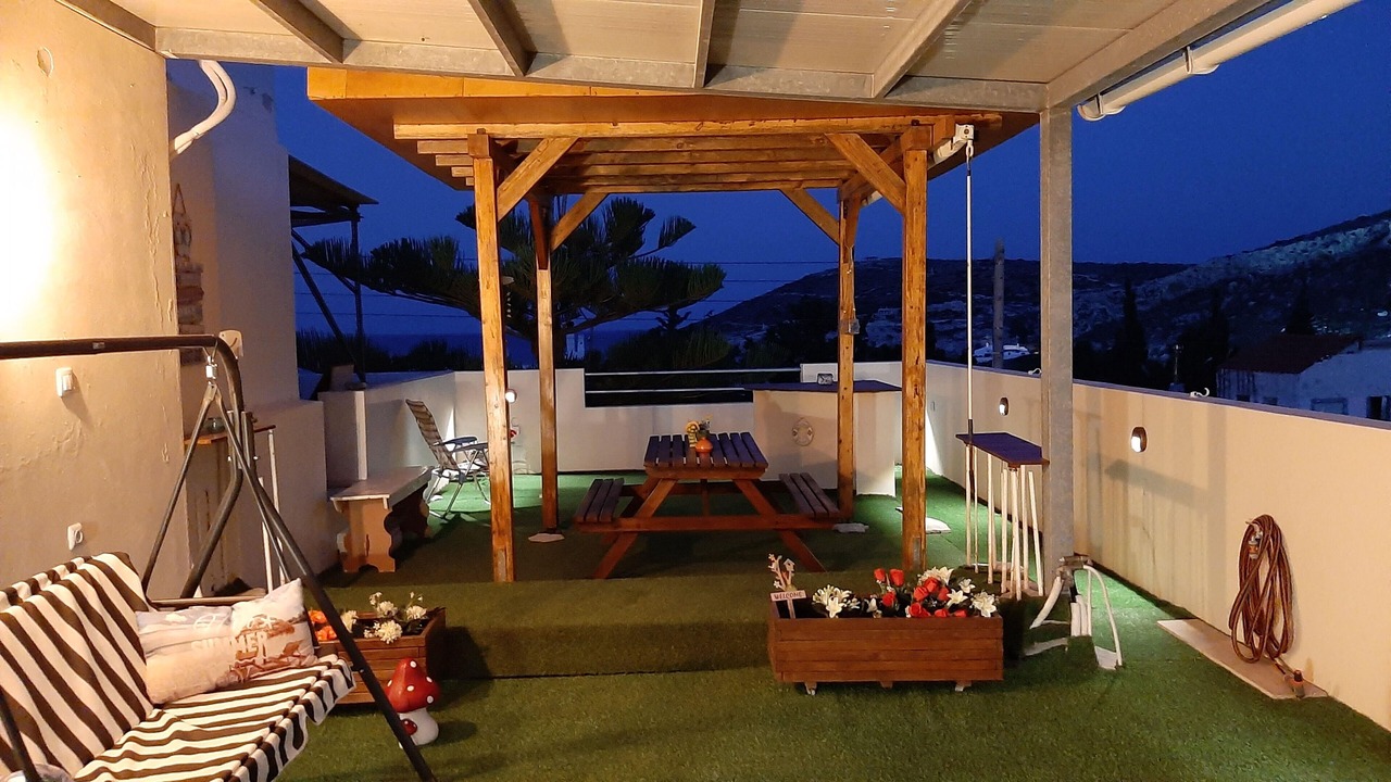 Photo of Outdoor in Kaki Thalassa