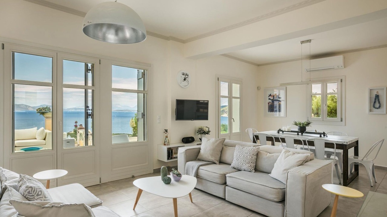 Photo of Livingroom in Fiskardo