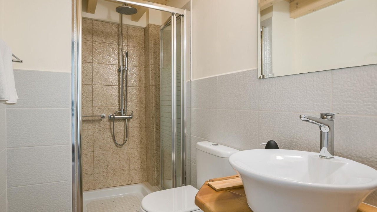 Photo of Bathroom in Fiskardo