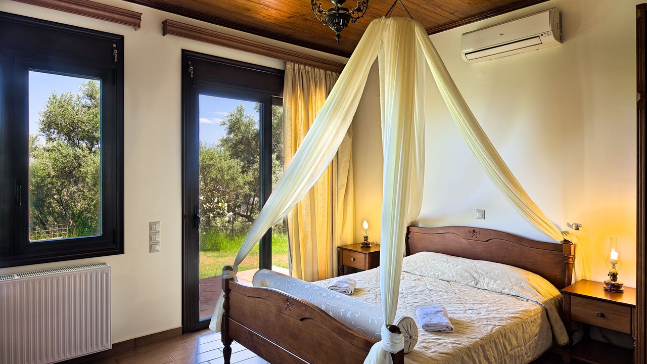 Photo of Bedroom in Polemarchi