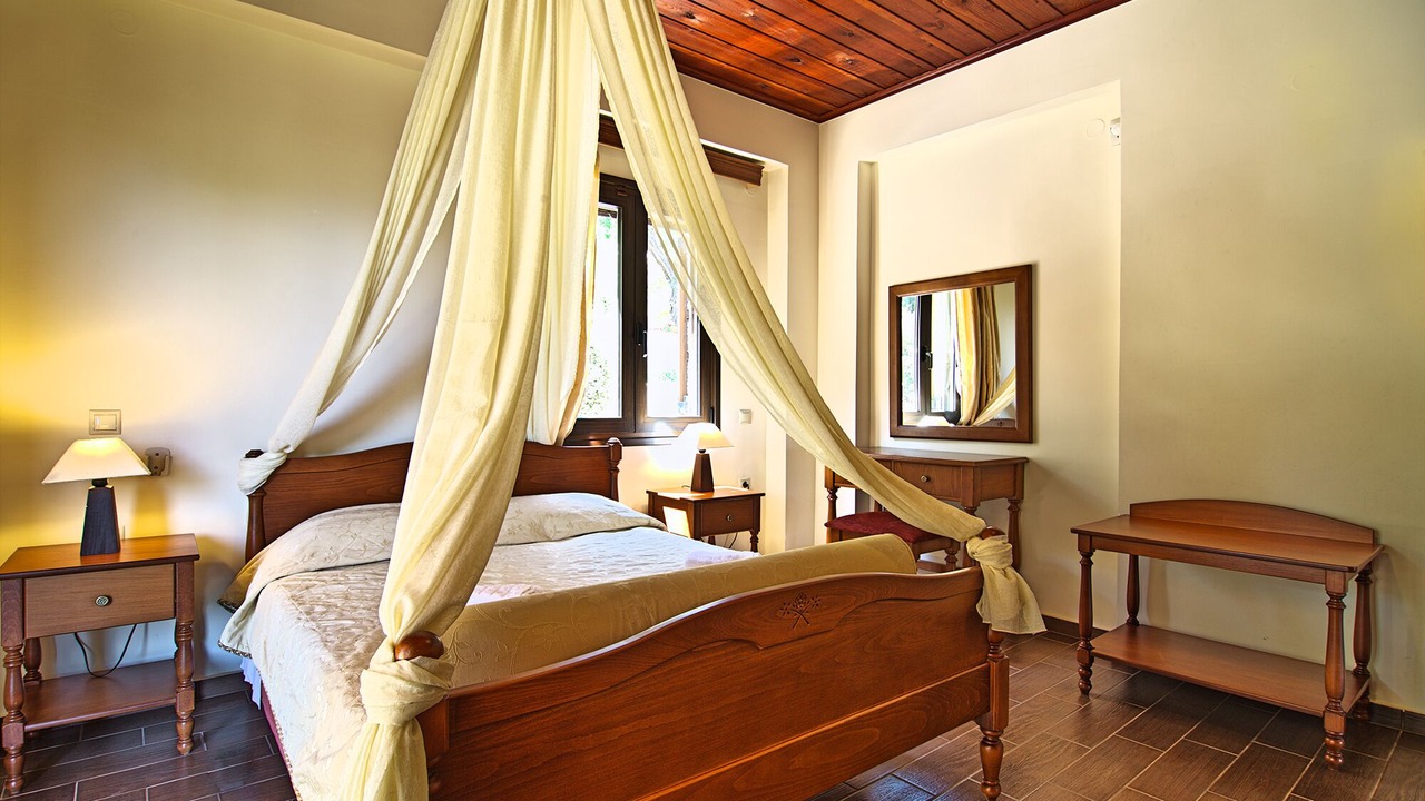 Photo of Bedroom in Polemarchi