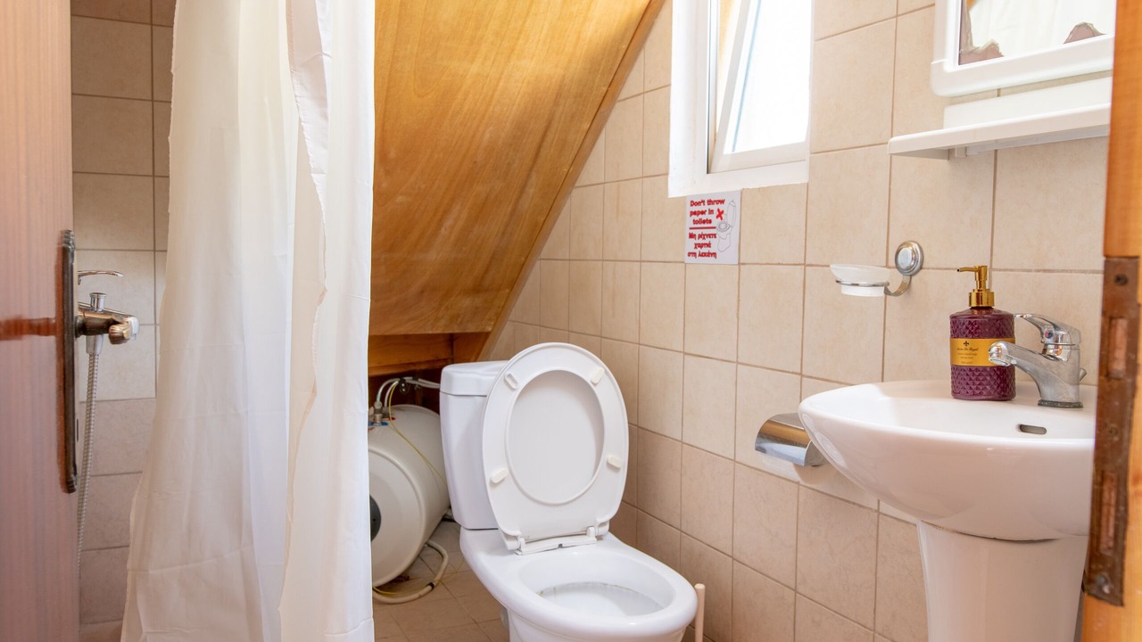 Photo of Bathroom in Sinarades