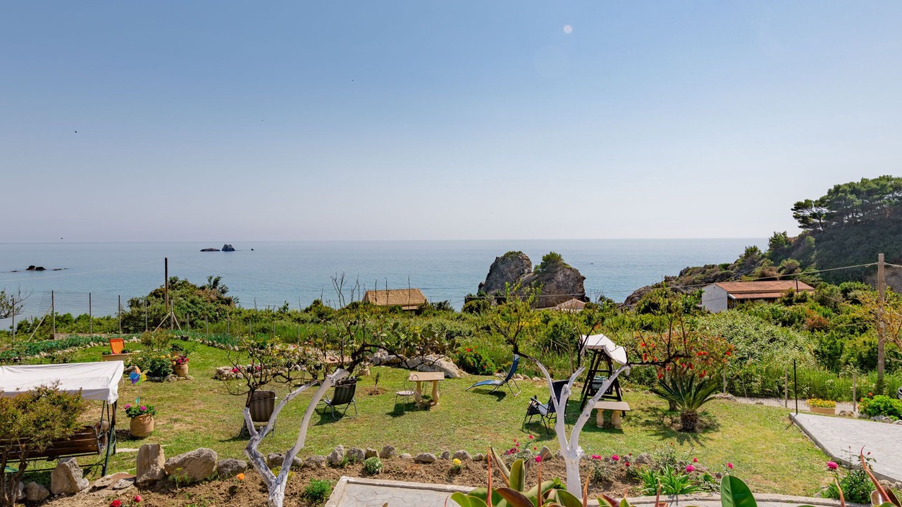 Photo of Outdoor in Sinarades