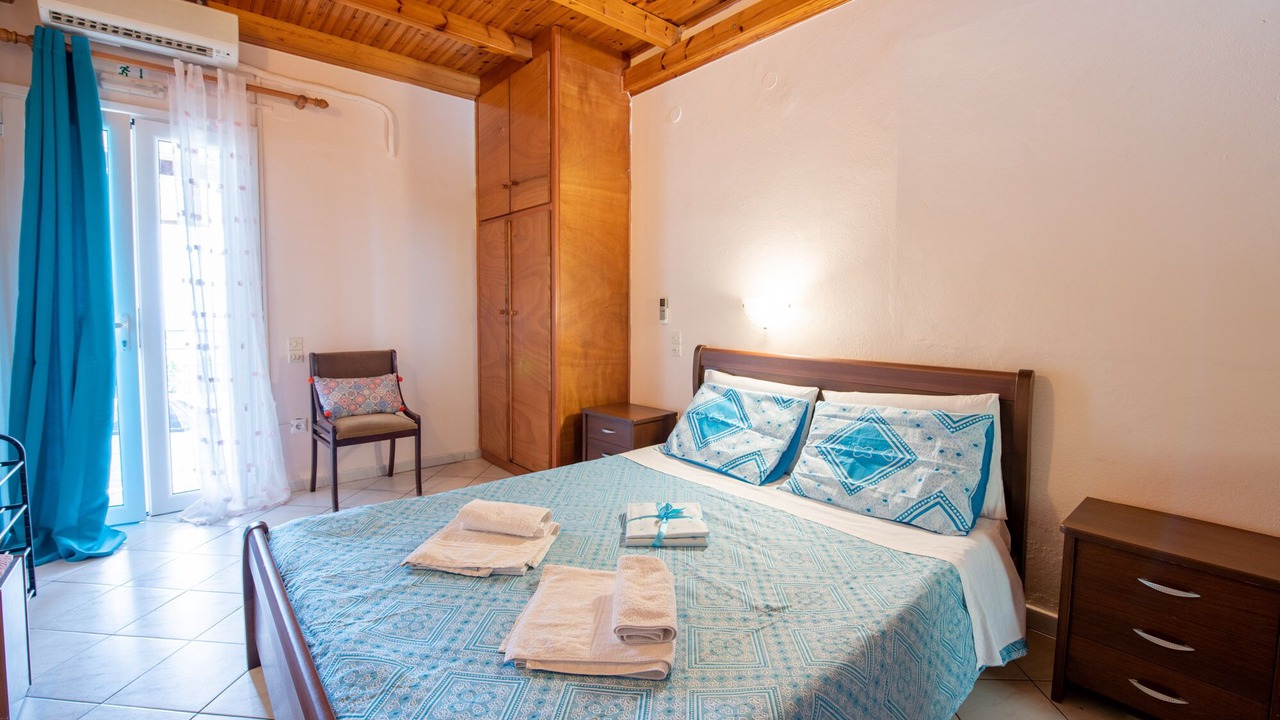 Photo of Bedroom in Sinarades