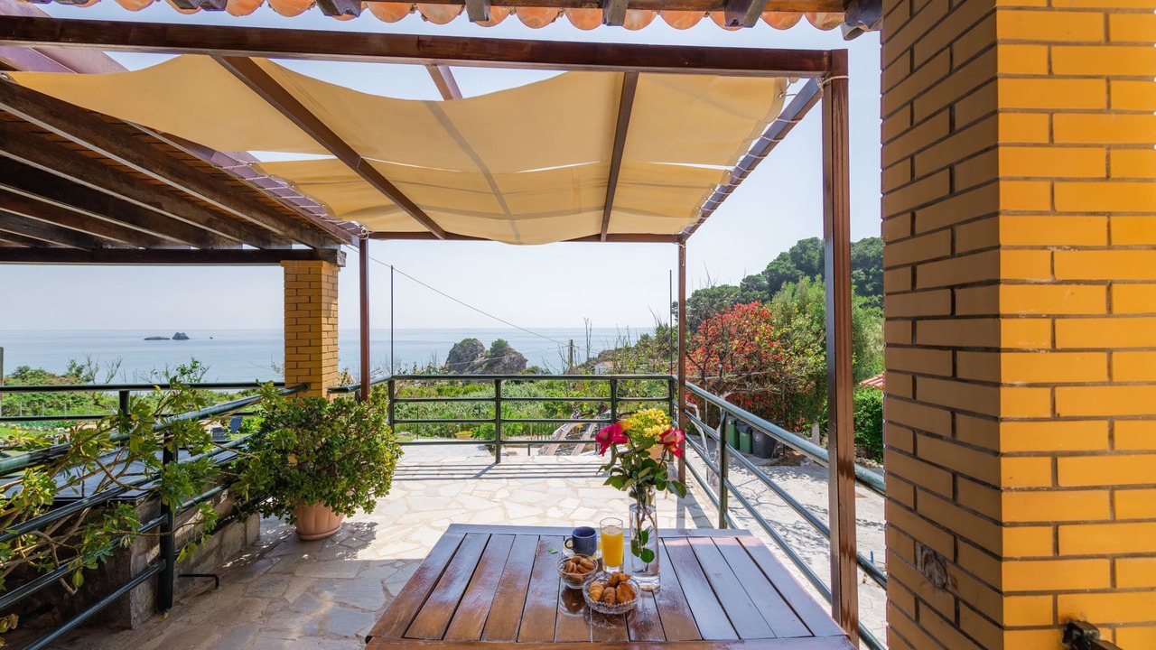 Photo of Outdoor in Sinarades