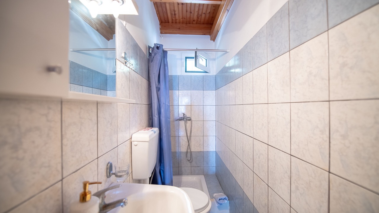 Photo of Bathroom in Sinarades