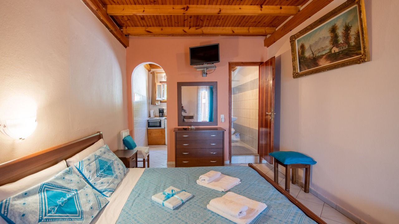 Photo of Bedroom in Sinarades