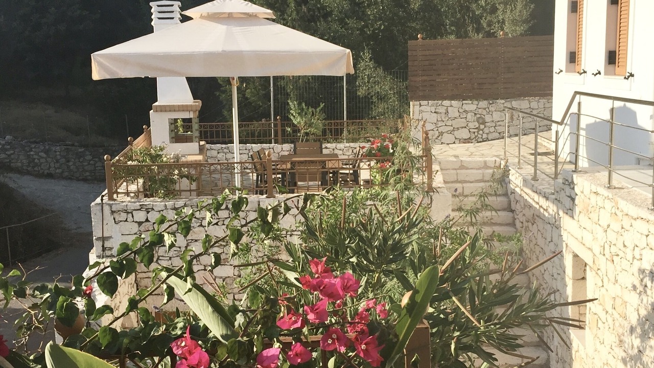 Photo of Patio Balcony in Sivros
