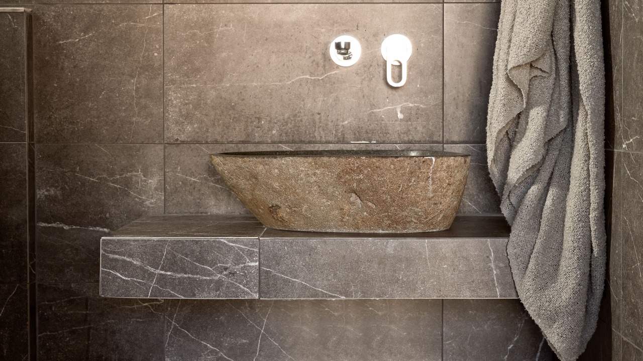 Photo of Bathroom in Neromilos
