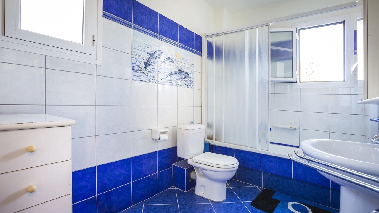 Photo of Bathroom in Tselendata