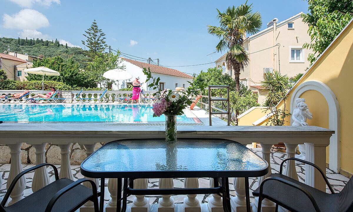 Photo of Outdoor in Petaleia
